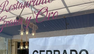 El dueño del restaurante que cierra por “las paguitas” se defiende: “Va por los jóvenes o no tan jóvenes que cobran 400 euros de ayuda y prefieren estar en casa”