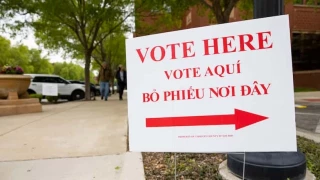 La lista de votantes suspensos de Texas supera los 2,1 millones, el 12% de los votantes registrados (eng)