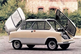 Fotos antiguas del microcoche alemán de dos caras Zündapp Janus [ENG]