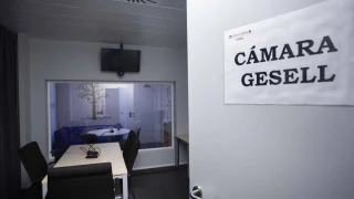 Detenido un profesor de religión acusado de abusar de niños de 4 años en un colegio de l'Horta