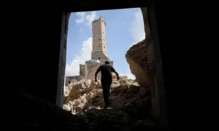 Israel sigue bombardeando Gaza mientras se desvanecen las esperanzas de que la muerte del líder de Hamás ponga fin a la guerra [ENG]