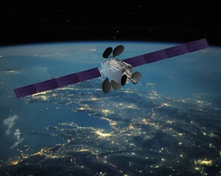 La fragmentación del satélite estadounidense Intelsat 33e y los problemas de basura espacial en la órbita geoestacionaria