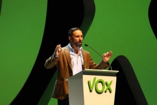 La ideología que cuesta vidas: Vox propone en su programa electoral cerrar "agencias meteorológicas"