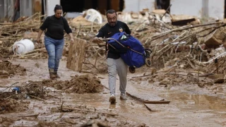 Un médico forense acusa a Valencia de "la peor gestión, con diferencia, de una desgracia natural"