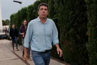 Mazón pasa a la ofensiva y culpa ahora al Gobierno de la tardanza en mandar la alerta