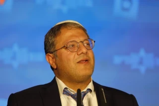 El Parlamento israelí aprueba la ley para deportar a familiares de "terroristas" convictos a Gaza