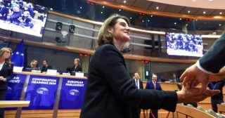 El PP europeo se descuelga de la maniobra de Feijóo contra Ribera y ultima la aprobación de la Comisión