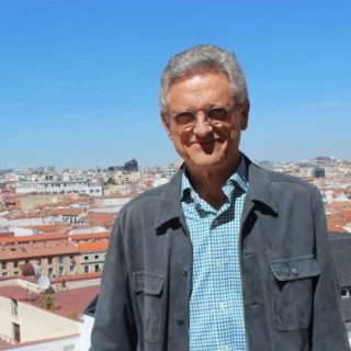 "Mi padre era bueno, pero creía en el poder persuasivo de la paliza": el crudo testimonio del psiquiatra español más reconocido del mundo