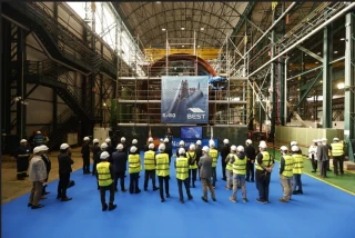 NAVANTIA completa el embarque de los equipos del AIP en el submarino S-83