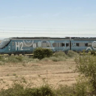 Un tren de hidrógeno ha cruzado por primera vez España y Portugal: 10.000 km de recorrido, incluidos los Pirineos