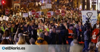 Segunda manifestación en tres semanas en València con un grito unánime: "Mazón dimisión"