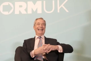 Elon Musk se propone donar 100 millones de dólares a Nigel Farage en una medida para sacudir la política británica