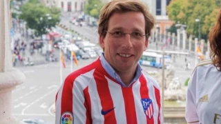 Almeida prepara un "pelotazo urbanístico" para el equipo de sus amores: cede 20 hectáreas para un resort de lujo del Atlético