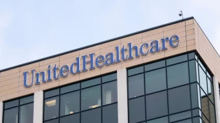 Los americanos muestran poca empatía tras la muerte del ejecutivo de la aseguradora UnitedHealthcare [EN]