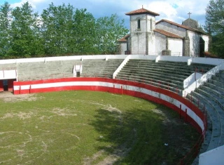 Karrantza eliminará las corridas taurinas tras la consulta popular celebrada este domingo