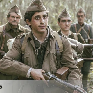 La historia real de Gila en el bando republicano de la Guerra Civil que le hizo querer hablar con el enemigo