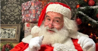 Los otros Papá Noel españoles: así son el Olentzero en el País Vasco, los Anjanas en Cantabria y el Apalpador en Galicia