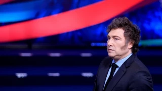 El Gobierno de Milei asegura que el salario mínimo es un error: “Si hay personas dispuestas a trabajar por menos, no las podés contratar”