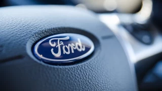 Pánico en Ford con lo que han visto en China: es el principio del fin para la industria del automóvil en Europa. Estos son los problemas de los que alerta la casa de automóviles
