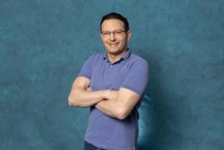 Un estudio sugiere que el virus del herpes podría provocar la enfermedad de Alzheimer (eng)