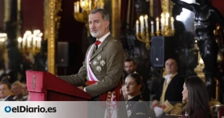 El discurso del rey en la Pascua Militar omitió un párrafo que calificaba a la dictadura franquista como "una página oscura"