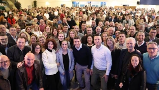 Mazón: «No vamos a tolerar otro acoso como el que sufrió Rita Barberá»