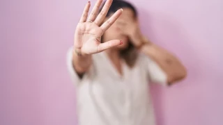 Más de 16.000 mujeres han sido avisadas de que su pareja tiene antecedentes por violencia de género