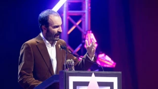 Eduard Sola deja a media España con un nudo en la garganta con este discurso en los Gaudí