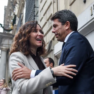 Mazón supera la racistada de Ayuso, ¡guau!