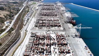 La Comisión Europea propone excluir a Tánger Med y East Port Said de la lista de "puertos de escala"