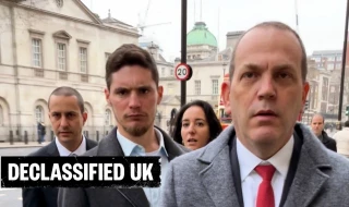 General israelí en viaje secreto a Londres es interpelado por crímenes de guerra (inglés)