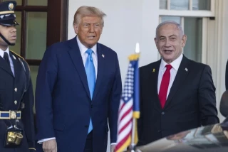 Trump propone el reasentamiento de los palestinos en otros países en reunión con Netanyahu