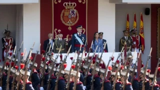 La mitad de los policías y militares del Estado son votantes de la extrema derecha (cat)