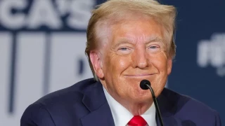 Daniel Bernabé analiza en tres minutos la estrategia de Donald Trump: “Cuando todo es atroz, lo atroz deja de existir”