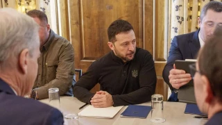 Zelenski anuncia que ha rechazado un acuerdo con Washington sobre los minerales ucranianos