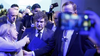 El FBI se une a la investigación contra Milei por la estafa de criptomonedas mientras la Justicia argentina investiga el caso