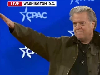 Steve Bannon se suma a la polémica del 'saludo nazi' tras Elon Musk. ¿Se ha apoderado oficialmente el nazismo del Partido Republicano? (Eng)