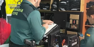 Guardia Civil vs La Tienda Comprometida