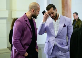 El fiscal anuncia una investigación penal en EEUU contra los hermanos Tate, acusados de tráfico de personas