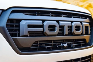 China inunda Europa de coches baratos y coches eléctricos. Ahora llegan a España las furgonetas y pickups chinas baratas al estilo Ford Raptor