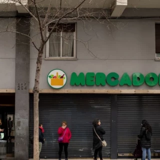 Un abogado laboralista advierte sobre la prima de Mercadona: "No paro de recibir trabajadores a los que se la deniegan"