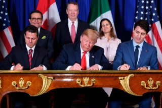 Trump lloriquea sobre quién firmó el acuerdo para que Canadá suministre energía a EEUU: fue él [Ing]