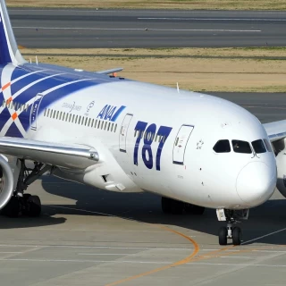 Los aranceles de Trump podrían encarecer en 40 millones de dólares el costo del Boeing 787