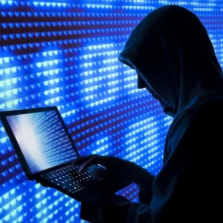 Agencias de inteligencia estadounidenses llevan a cabo ciberataques contra usuarios móviles globales (EN)