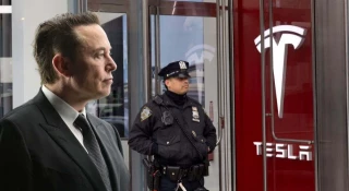 Elon Musk activa el 'modo Centinela' en Tesla tras el vandalismo sufrido, pero su uso es ilegal en España
