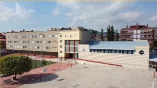 Educación investiga el giro ultracatólico y conservador de una escuela concertada de Terrassa, denunciado por las familias