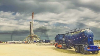 El mayor yacimiento de petróleo de esquisto del mundo empieza a escupir agua y gas en lugar de crudo