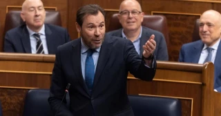 Óscar Puente recuerda a una diputada del PP su "chanchullo" en Ávila cuando era concejala y la contratación de su marido como profesor de pádel