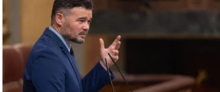 Rufián se basta de 10 segundos para destapar el falso patriotismo de Vox: "Vendepatrias"