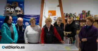 Miles de vecinos de Coria del Río respiran desde hace años gases tóxicos y nadie le pone solución: “Nos están dejando morir”